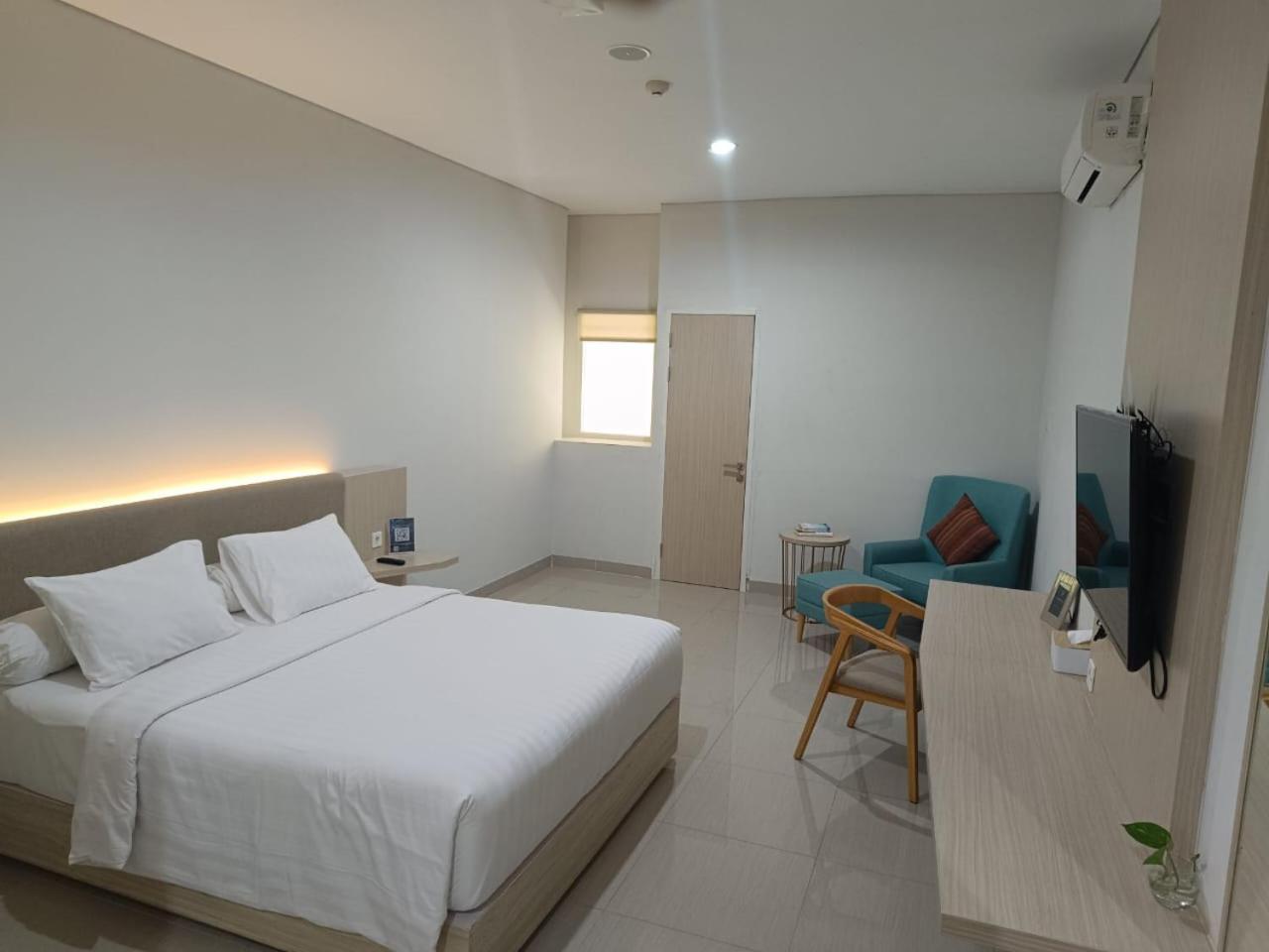 Skysuites Residence Сурабая Экстерьер фото